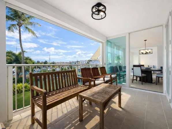 Harbour Point Harbour Dr #C-202, Humacao, PR 00791