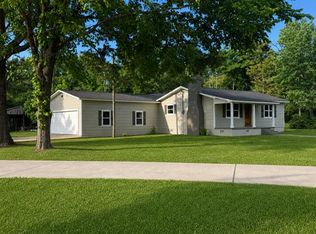 4271 Mount Olivet Rd, Batesville, MS 38606
