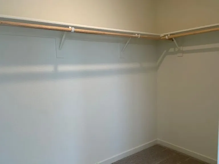 2241 Milky Way Cir — Photo 8