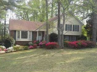 5014 Kings Wood Dr NE, Roswell, GA 30075