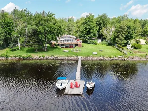 368 Square Lake Rd, Beaubassin East, NB E4P 6G7