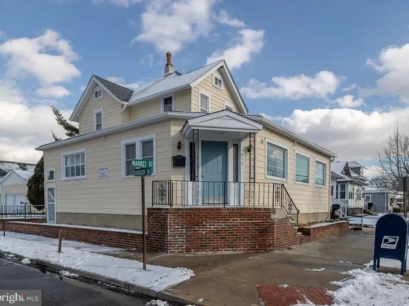 1017 Market St, Gloucester City, NJ 08030