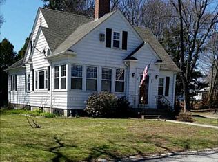 12 Whittier Dr, Johnston, RI 02919