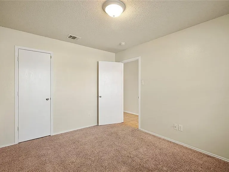 9973 George Washington Dr — Photo 14