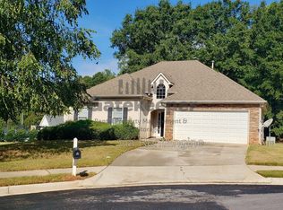 725 Old Stone Ct, Stockbridge, GA 30281