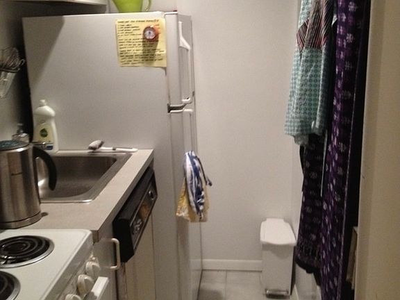 4th image of 334 E 65th St APT 30