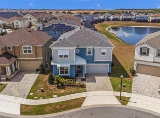 8915 Tropical Haven Ct, Kissimmee, FL 34747