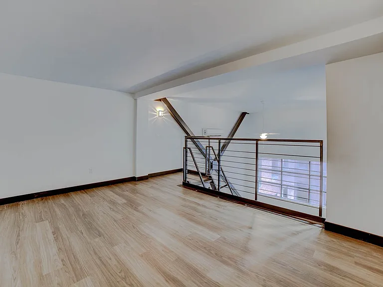 Vandever Lofts — Photo 91