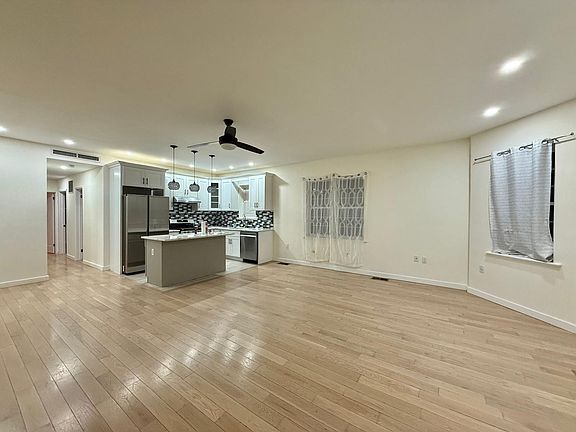 2nd image of 252 Armstrong Ave Floor 1