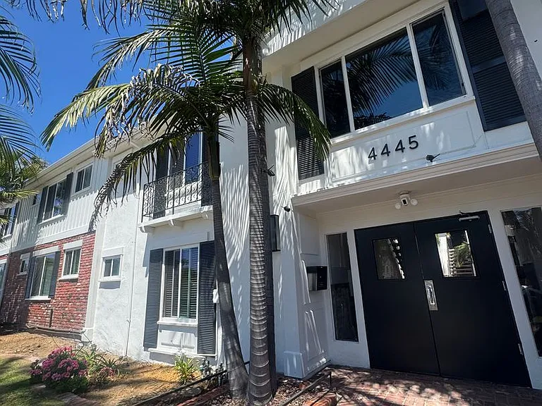 4445 Fanuel St #7 — Photo 13