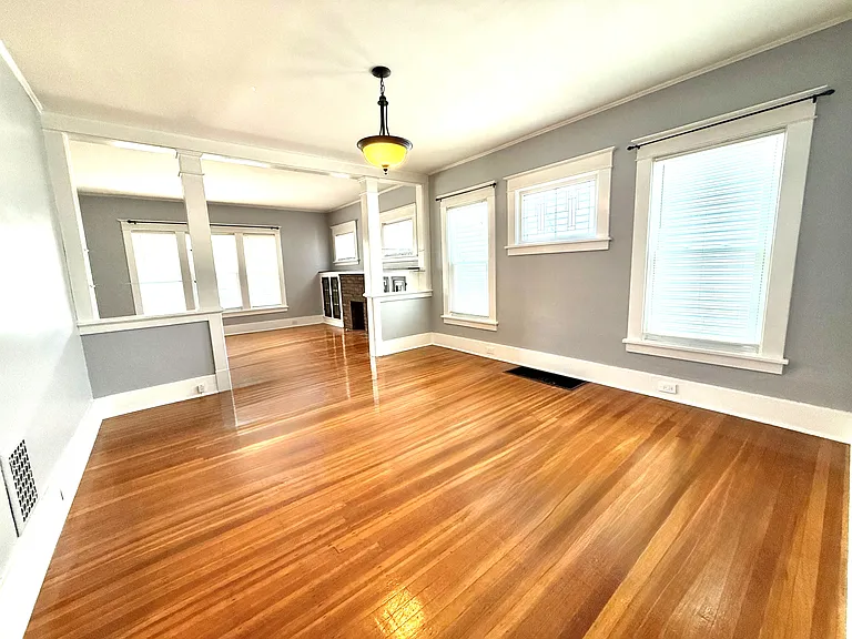 111 Lovering Ave #B — Photo 3