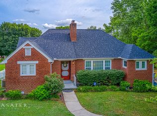 6 Westwood Dr, Harrison, AR 72601