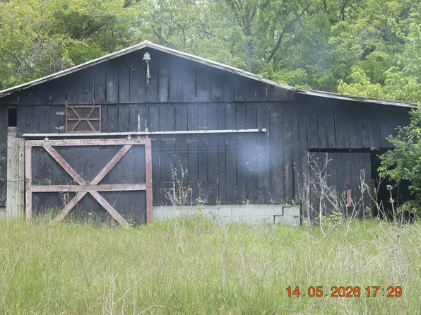 1075 Old Dixville Rd, Harrodsburg, KY 40330
