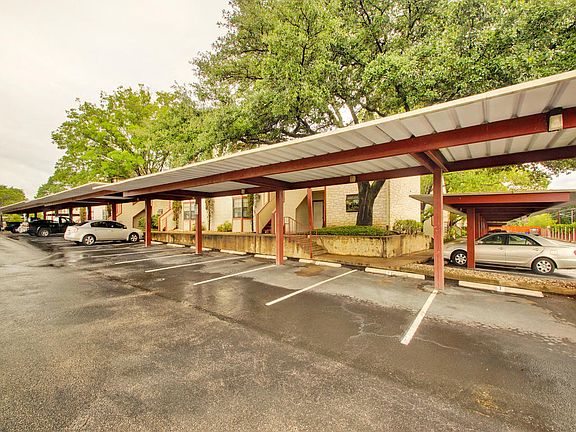 3rd image of 1510 W North Loop Blvd APT 823