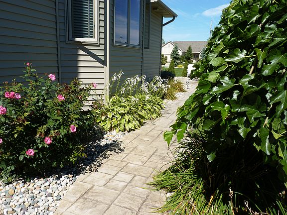 4th image of 5217 Wyndemere Sq