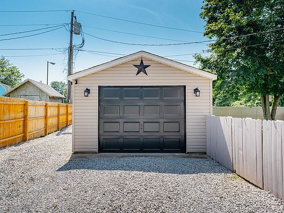 5th image of 1285 Eastside Ln