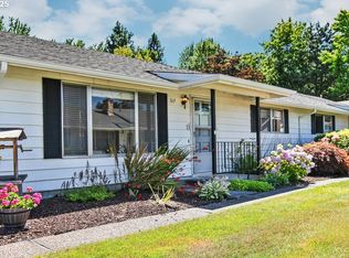 569 NE Fleming Ave, Gresham, OR 97030