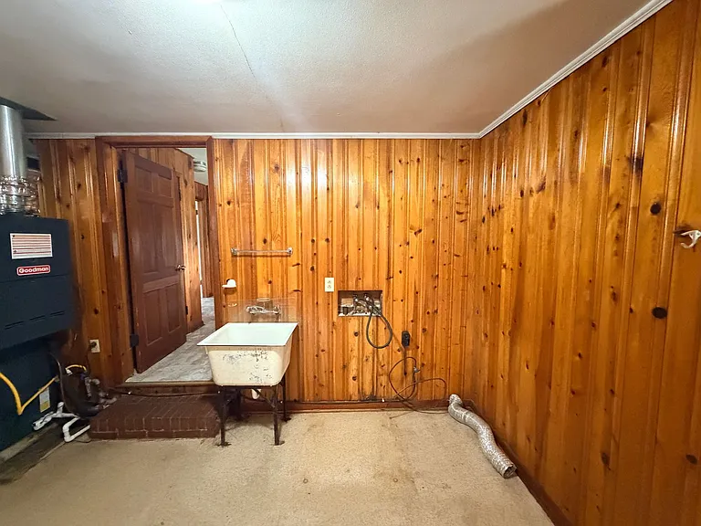 1002 W Alden Ave — Photo 21