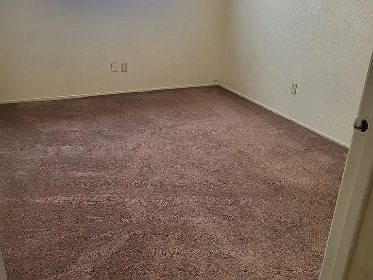 1444 Sanford Ave — Photo 14