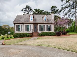 1390 Middleburg Hunt, Lawrenceville, GA 30043
