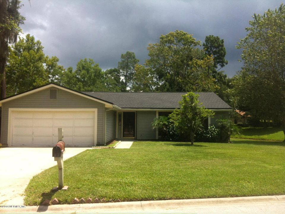 1st image of 10747 Hearthstone Dr