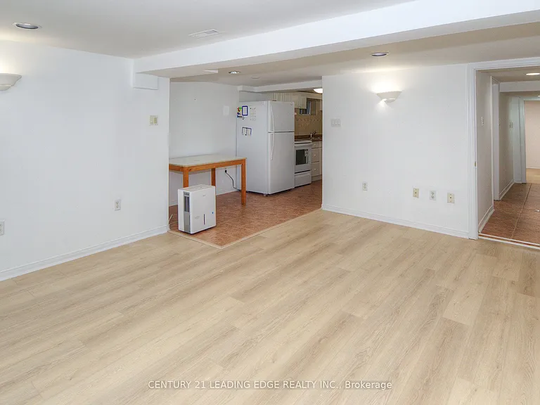 9 Wallington Ave — Photo 7