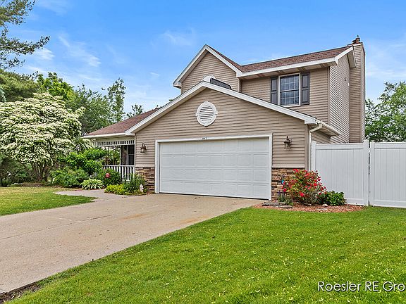 4th image of 5012 Brookcrest Ct SW