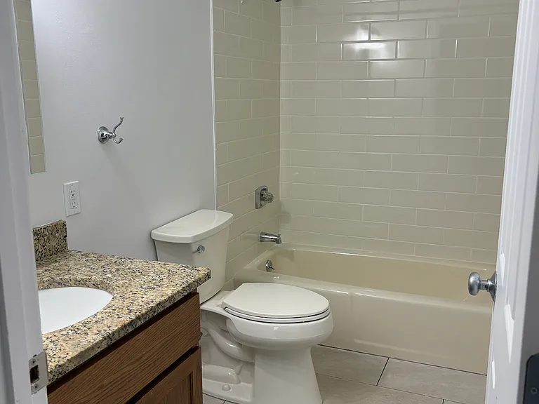 62 Farwell St #55/12 — Photo 13