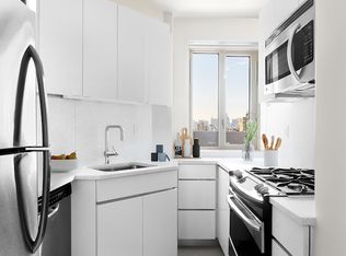6 Stuyvesant Oval APT TA, New York, NY 10009