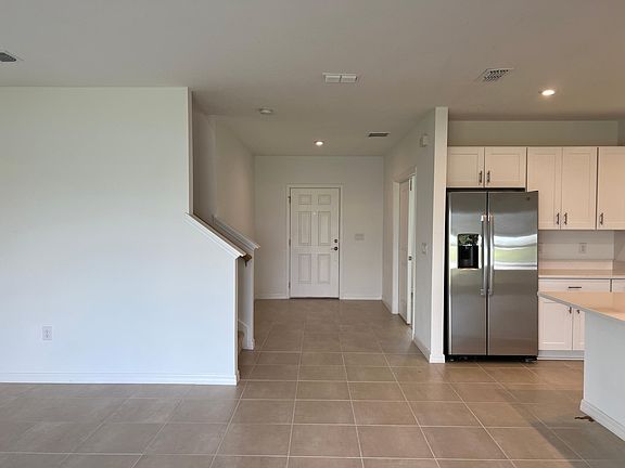 3rd image of 233 Aquamarine Ln