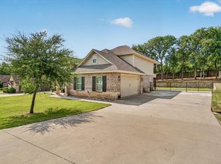 6403 Westover Dr, Granbury, TX 76049