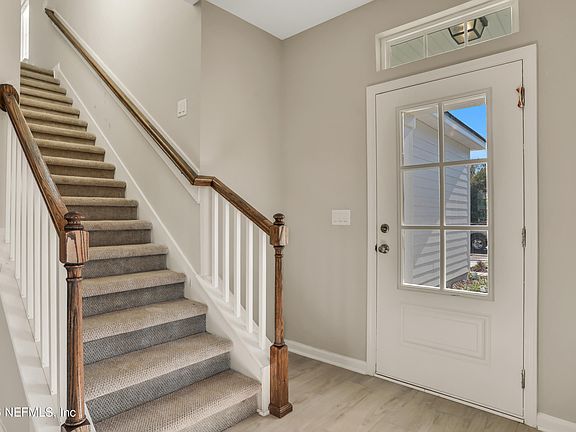 3rd image of 175 CHESTNUT GROVE Road