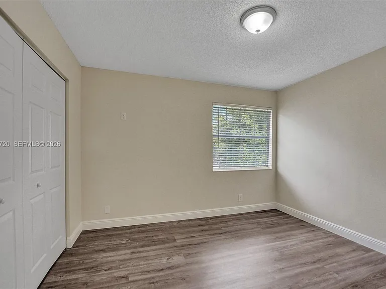 1224 Sussex St — Photo 37