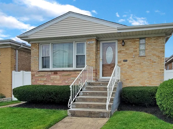 3610 N Neva Ave, Chicago, IL 60634