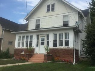 64 Union St, Hartford, WI 53027