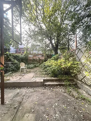 Rented by Friedman Mayer, LREB | media 12