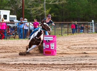 1297 Fm 247 Rd UNIT E, Huntsville, TX 77320