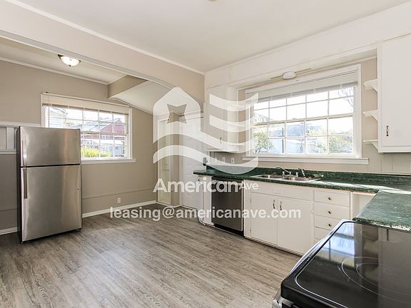 4654_005_kitchen_5.jpg