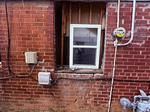 4th image of 752 S Miller Ct
