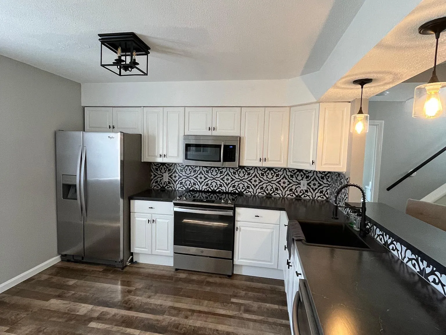 52 Simsbury Lndg — Photo 4