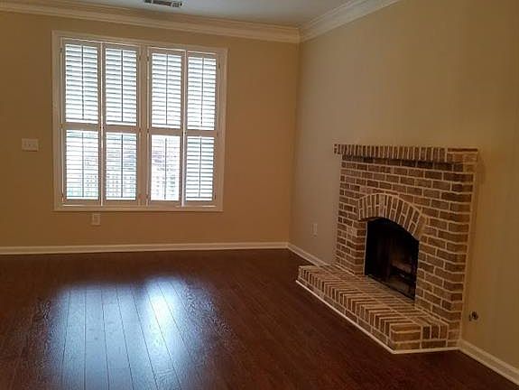 5th image of 2195 Mainsail Dr