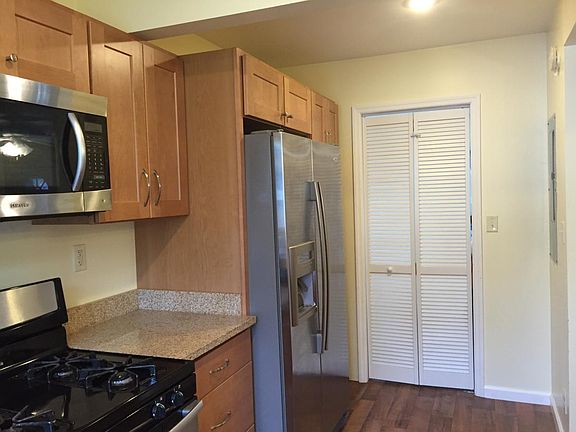 3rd image of 3508 Pamlico Cir