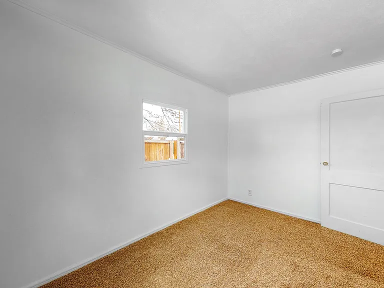1770 Willow St — Photo 15