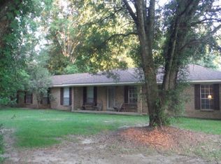 3783 Sharon Rd, Laurel, MS 39443