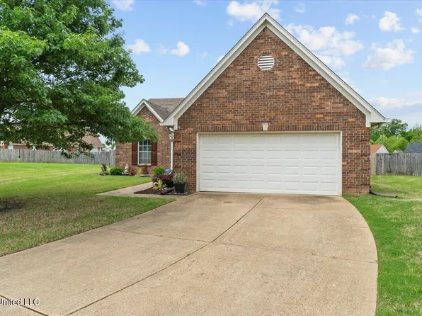 1825 Honey Jack Cv, Southaven, MS 38671