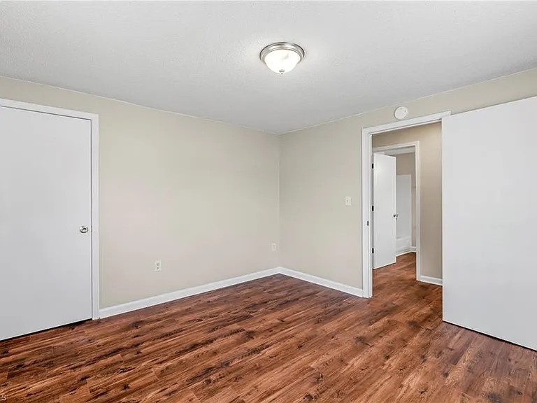 104 S Raleigh St — Photo 21