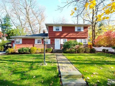 25 Elder Ave, Bergenfield, NJ, 07621
