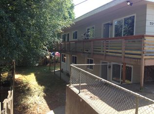 225 Warren St SW APT 3, Castle Rock, WA 98611