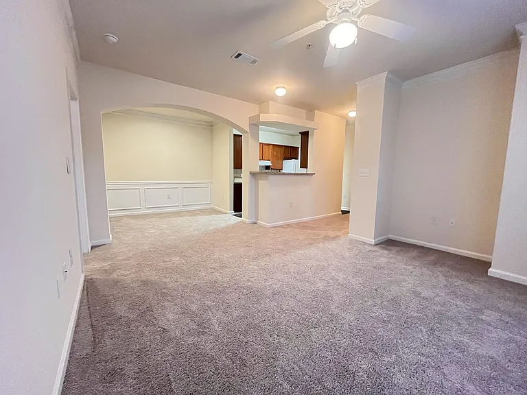 Wesley Kensington Apartments at Stonecrest — Photo 177