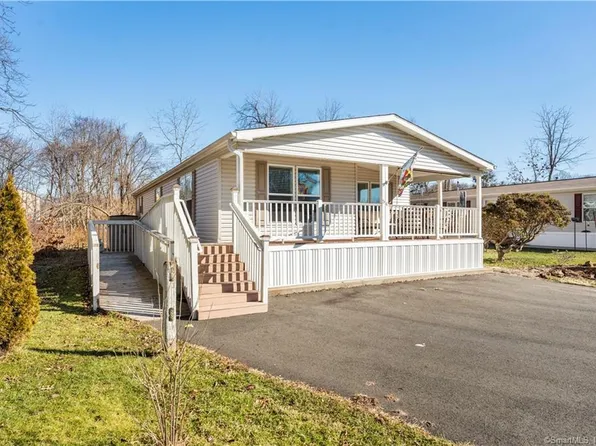 54 Loring Court, Wallingford, CT 06492